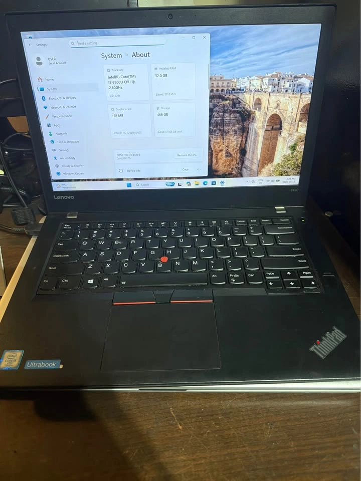 Lenovo ThinkPad T470 - i5 7th Gen / 32GB RAM / Win 11 - photo 2