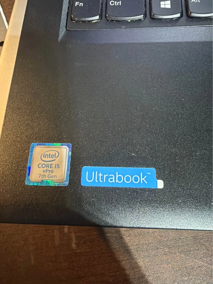Lenovo ThinkPad T470 - i5 7th Gen / 32GB RAM / Win 11 - photo 3