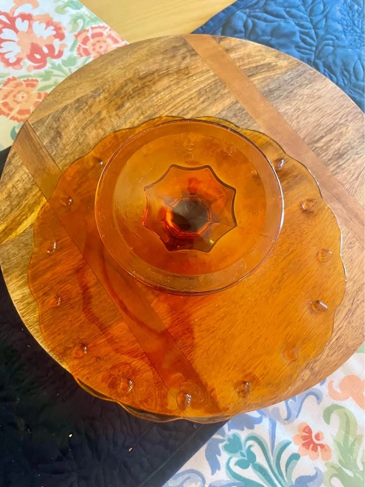 Vintage Indiana Glass Amber Pedestal Cake Plate - photo 2