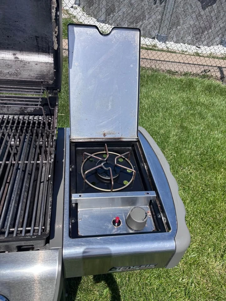 Weber Genesis Special Edition Propane Grill - photo 3