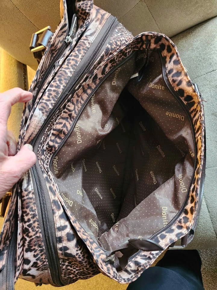 Dionite Animal Print Travel Tote Bag - photo 3