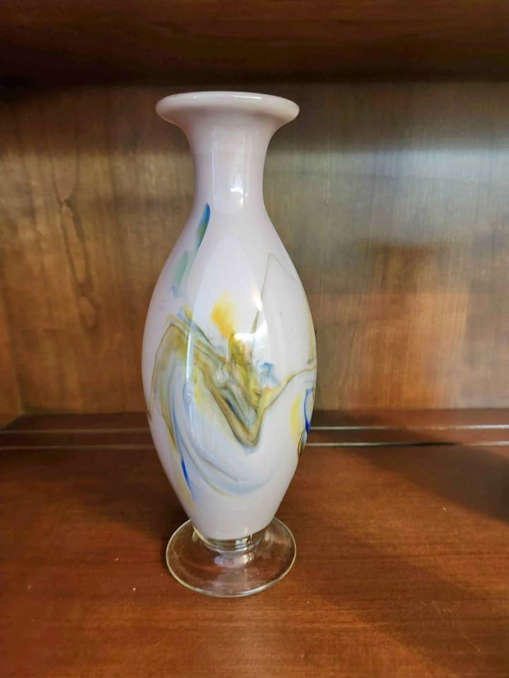 Chinese Dalian Snowflake vase