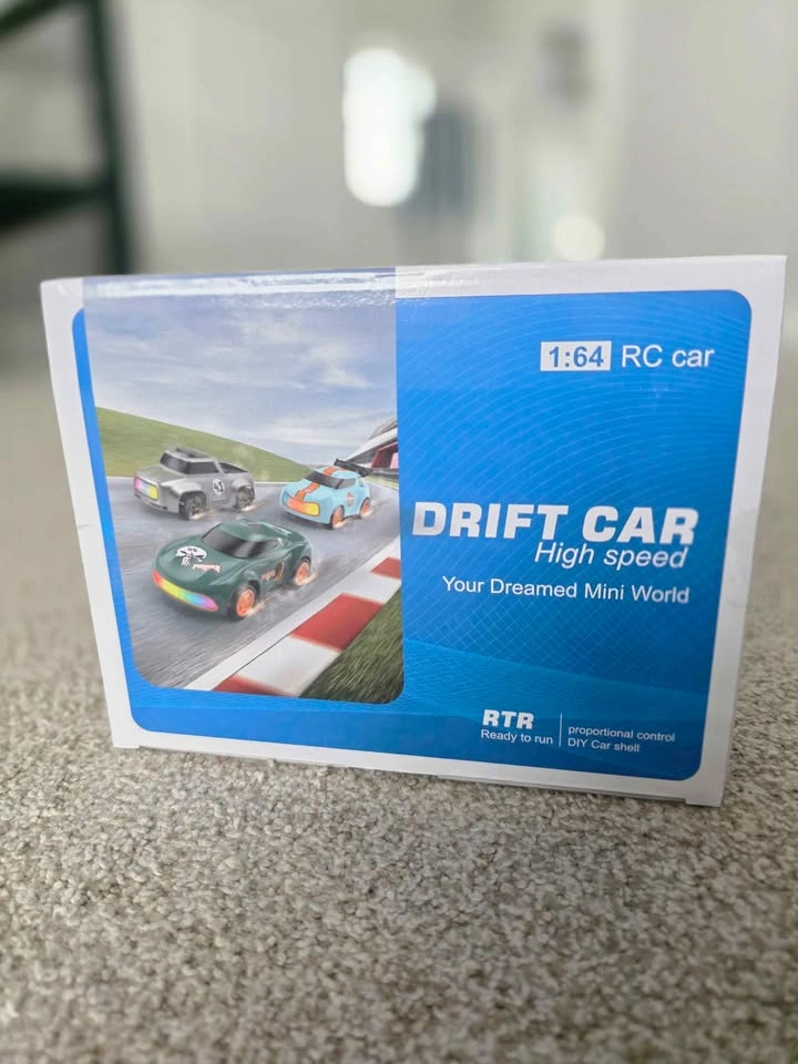 New in Box: 1:64 RC Drift King - Full Kit - photo 4