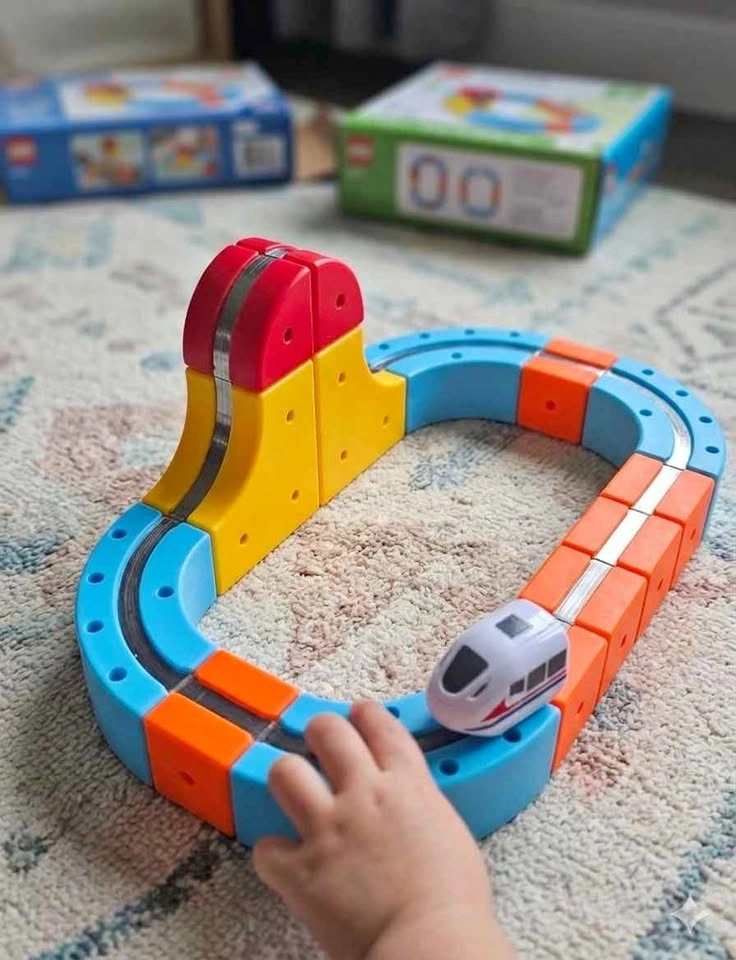 New In box Modular Cube Magnetic Train Track Set — Creative STEM
