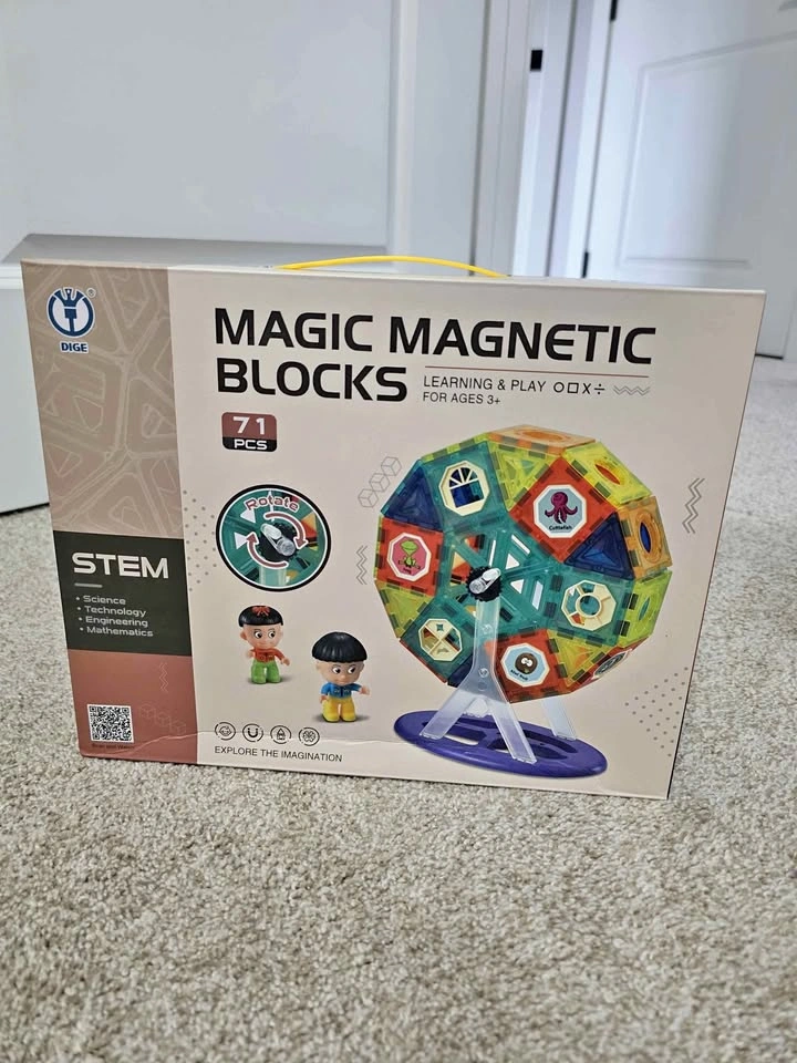 New In Box- 71-Piece Magnetic tiles Set - STEM Stained Glass Bu