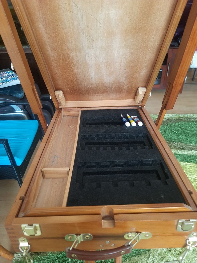 Vintage Wooden Artist Easel with Storage - photo 3