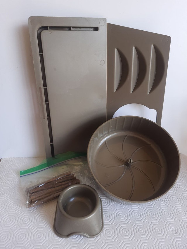 Small Animal Cage with Tray - Rabbit, Guinea Pig, Hamster - photo 3