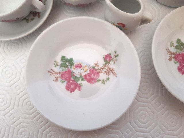 Kids - Mini Porcelain Tea Set with Floral Design - photo 3