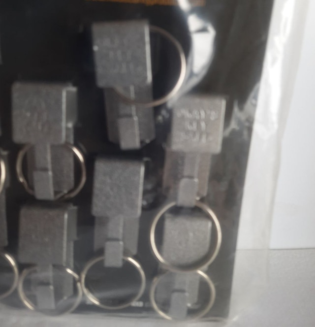 Key Safe Belt Key Holder Chrome 12/Card - photo 5