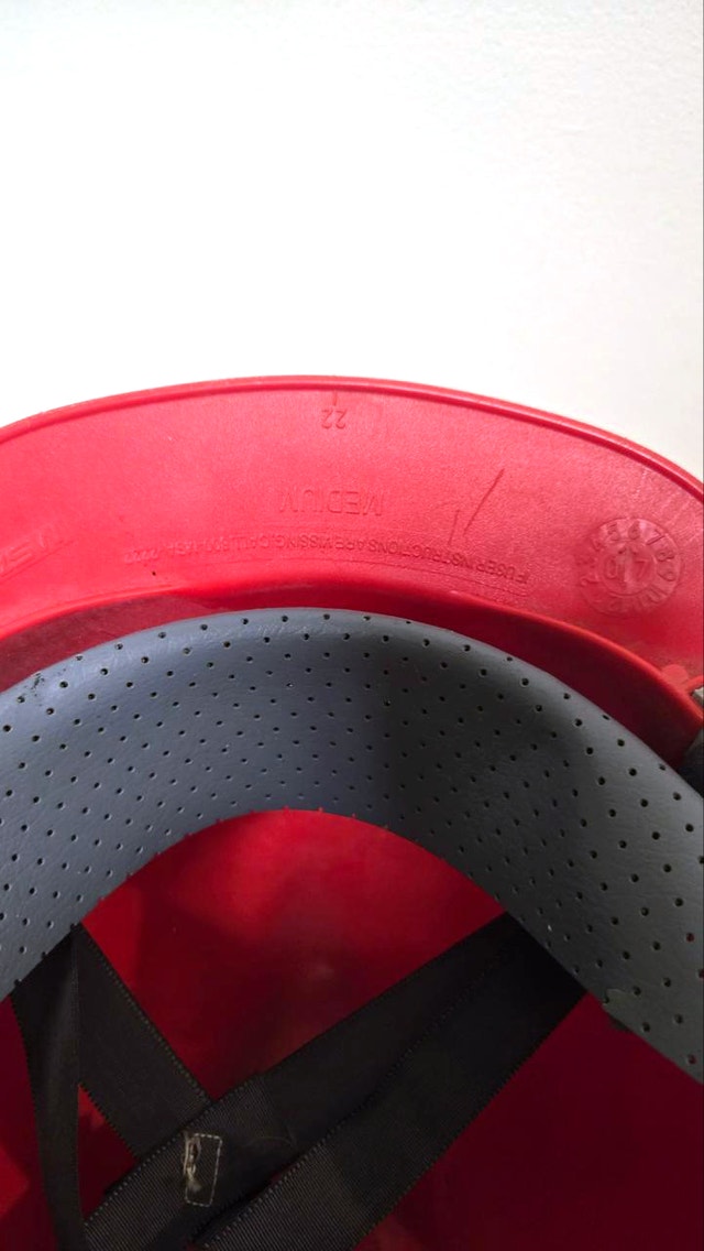 Medium Red Hard Hat Construction Safety Helmet - photo 3