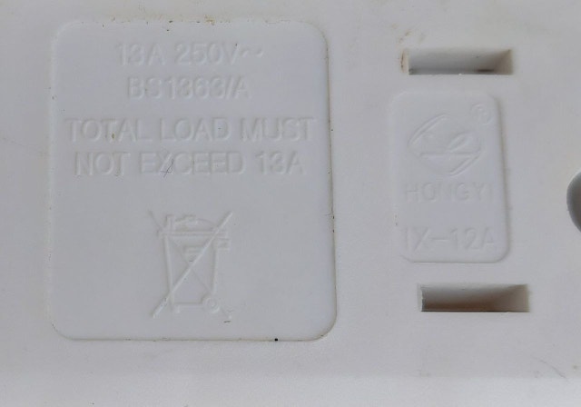 4-Outlet Power Strip Surge - photo 2