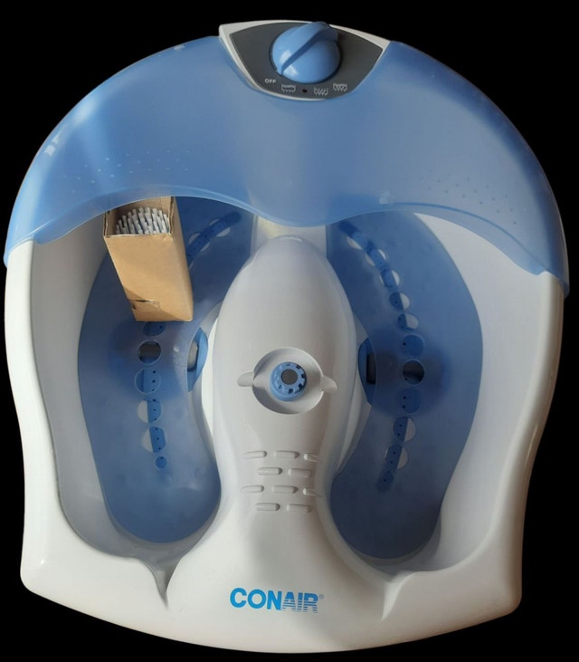Foot Massage with Vibration, Bubbles and Water Jets