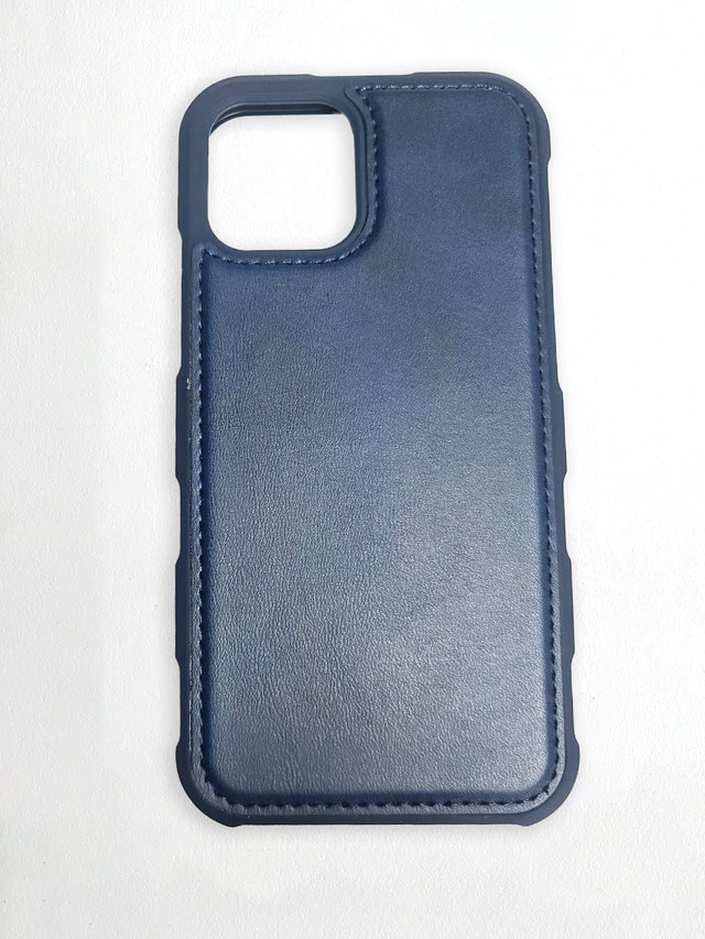 iPhone 12/12 Pro Case - Available in 3 Colors - photo 2