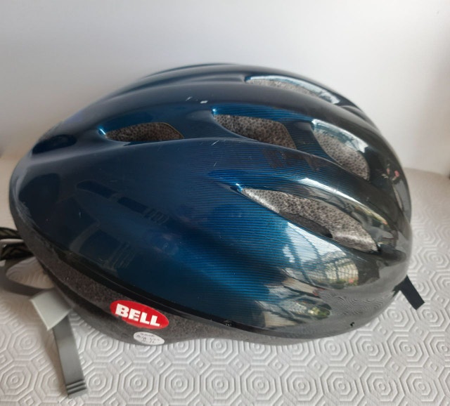 Bell Bike Helmet - Blue/Black - M/L