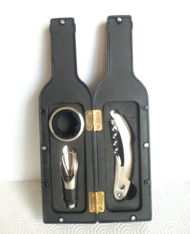 Wine Bottle Shaped Accessory Kit with Opener & Aerator