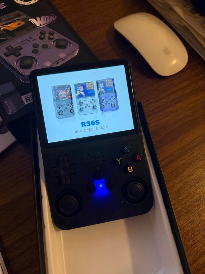 Open Box - Tested - R36S handheld game console - photo 4