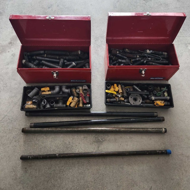 Assorted Gas Fittings