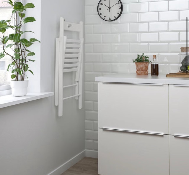 FRÖSVI Folding white chair with cushion - photo 2