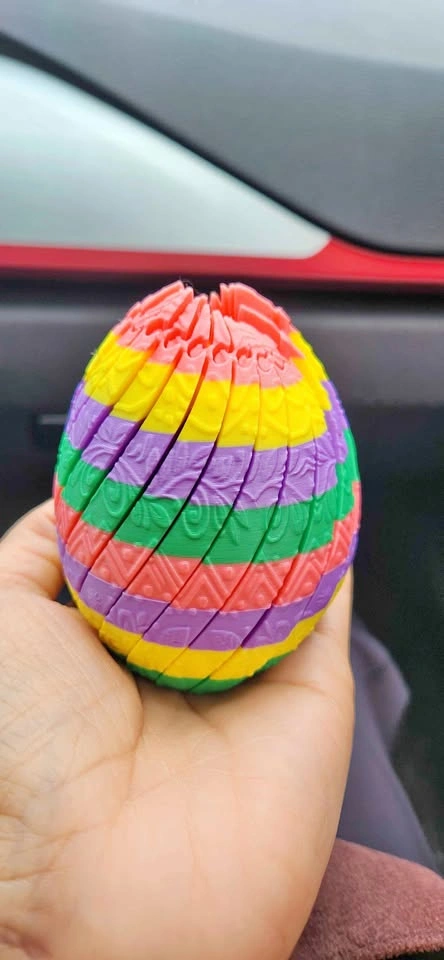 Flexible Rainbow Fidget Toy 3D Printed