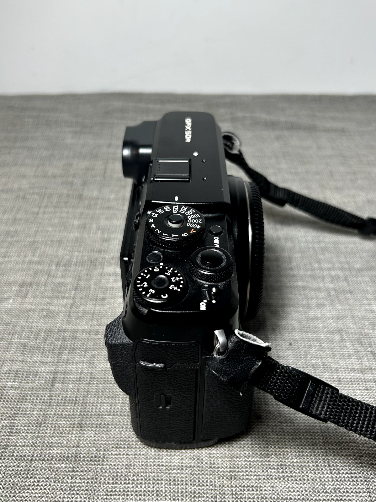 Fujifilm GFX 50R Medium Format Camera Body (Excellent) - photo 5