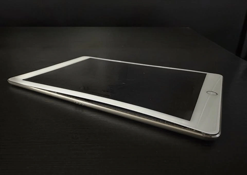 iPad Pro 9.7-inch 128GB - Fully Functional / AS-IS - photo 3