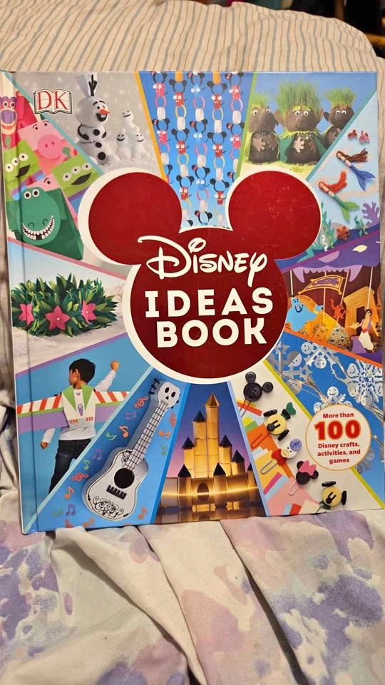 Disney Craft and Activities Book