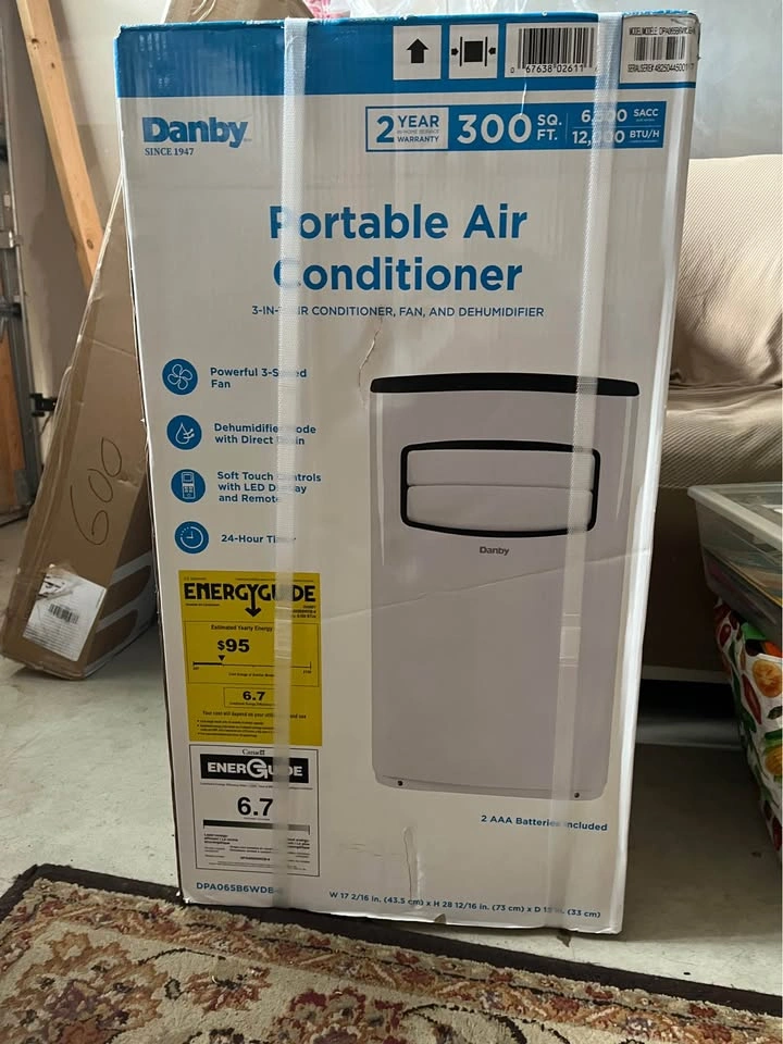 Danby 12,000 BTU 3-in-1 Portable Air Conditioner - New - photo 4