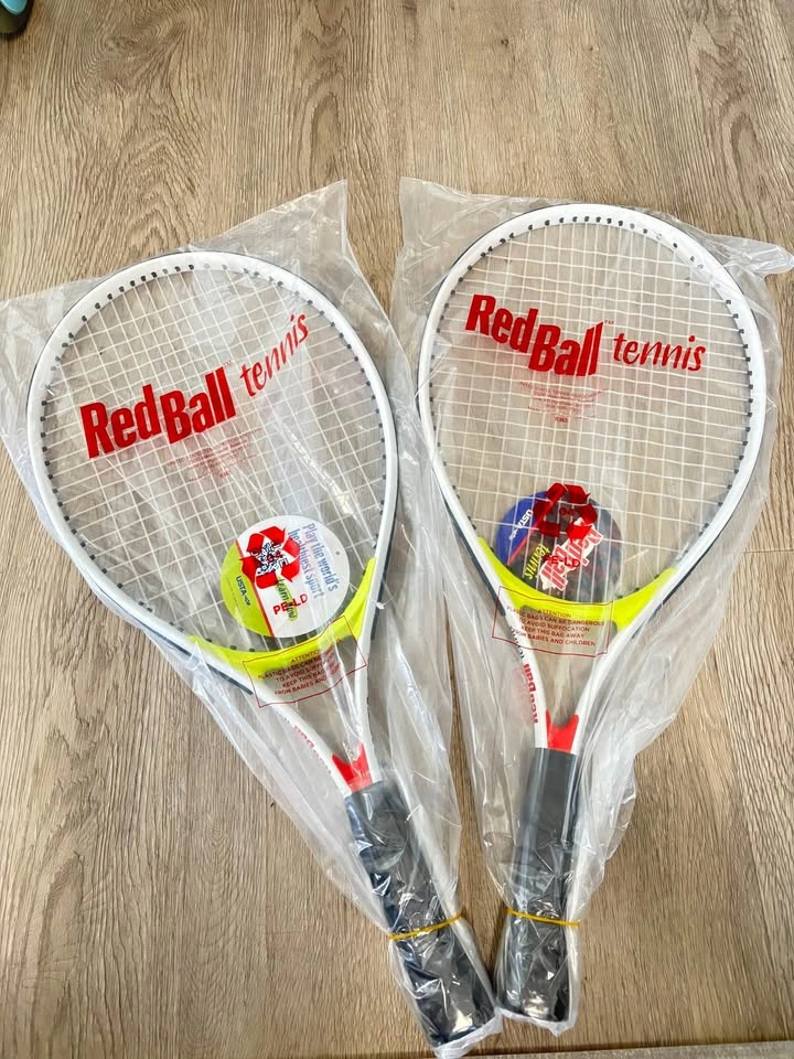 USTA RedBall Tennis Racket Set with 2 Packs of Balls