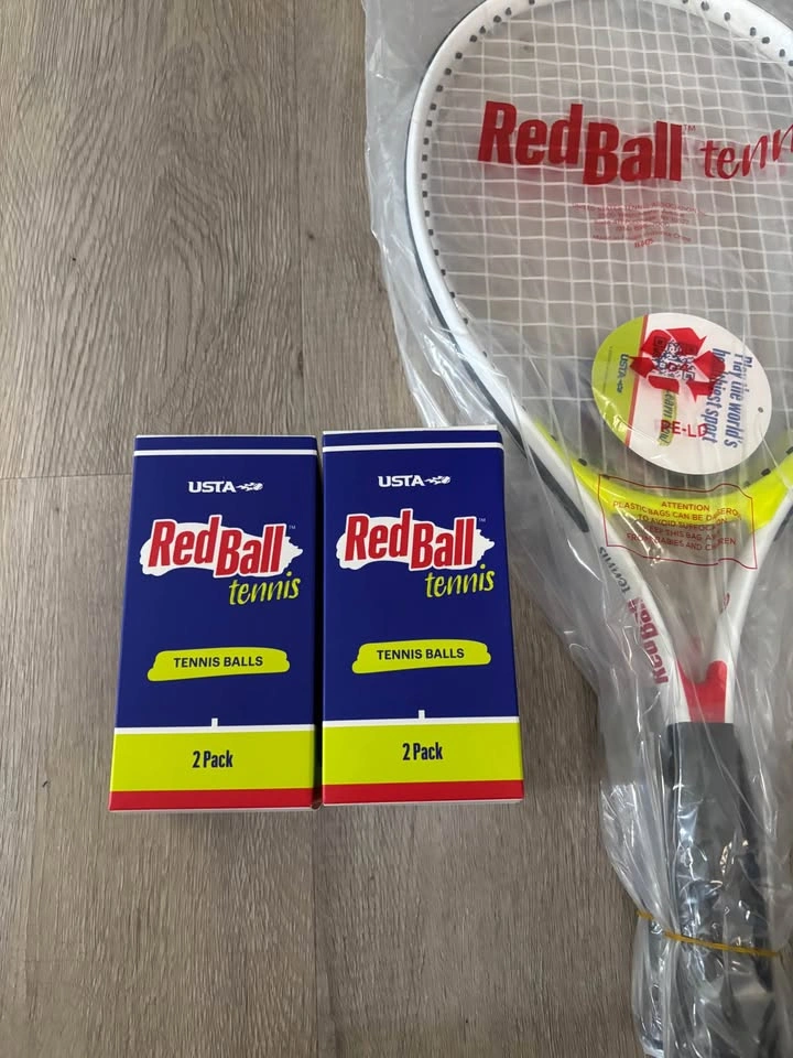 USTA RedBall Tennis Racket Set with 2 Packs of Balls - photo 2