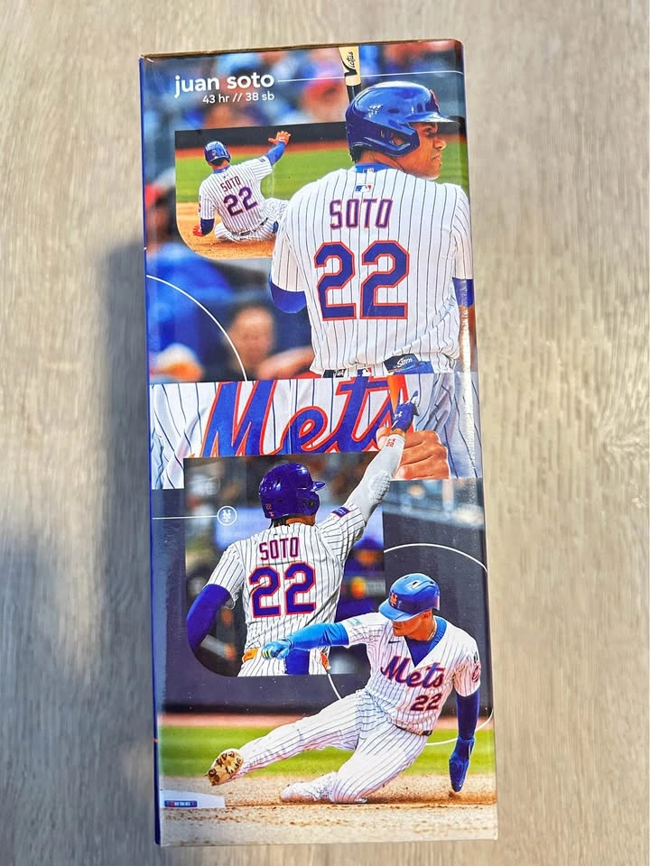 Juan Soto 40HR/30SB Bobblehead (Citi Field 4/11/26) - NEW - photo 3