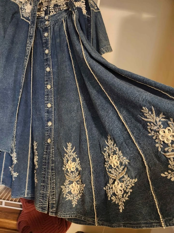 Vintage Stampede skirt & jacket - photo 3