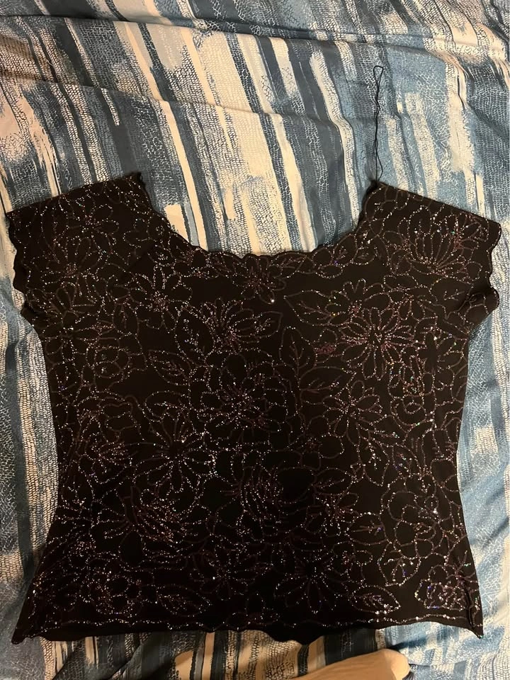 GILANI Black Sparkly Floral Evening Blouse - photo 2