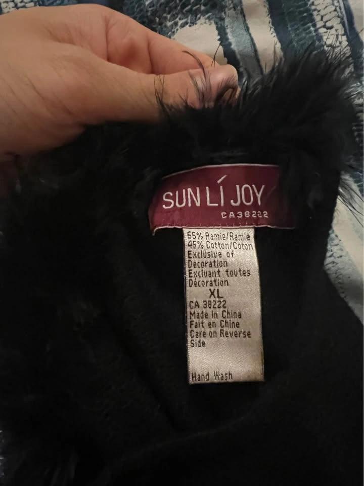 Sun Li Joy Beaded Knit Sweater with Faux Fur Trim XL - photo 3