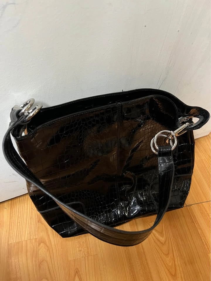 One Handle Shoulder Bag - photo 2