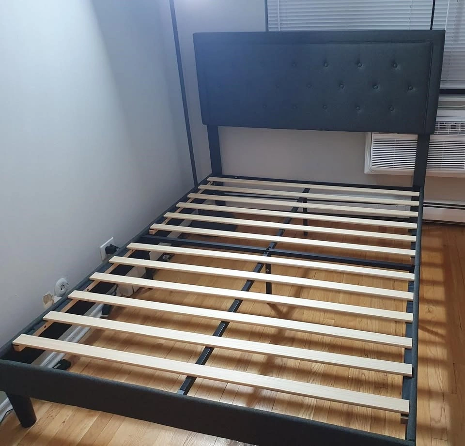 Grey Sturdy Bed Frame for Queen Mattress - photo 2