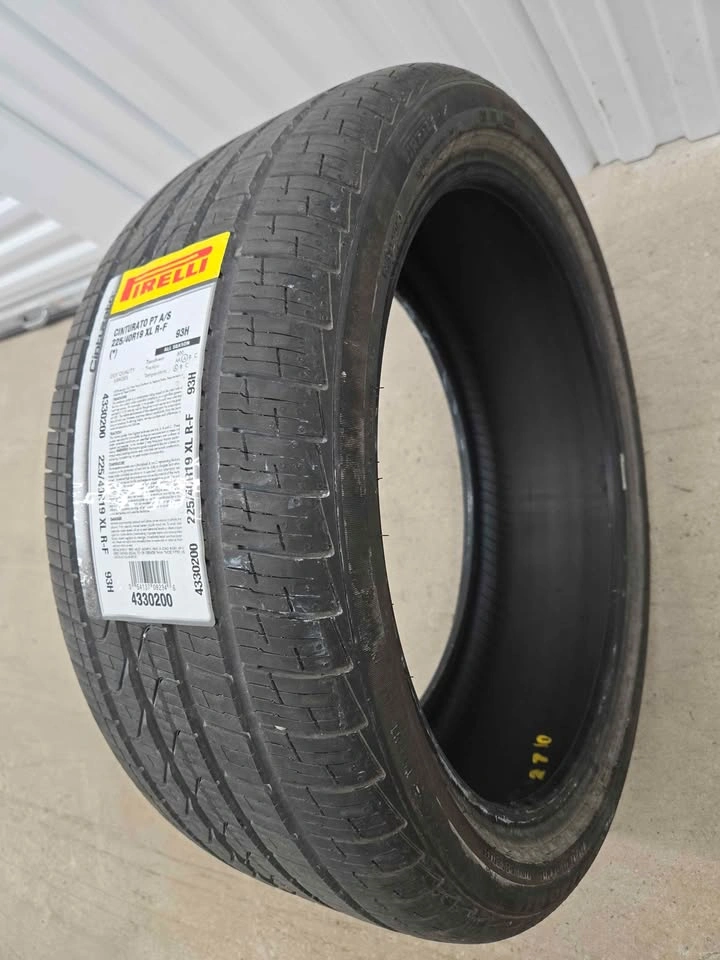 Pirelli Cinturato P7 All Season Tire 225/40R19 - photo 3