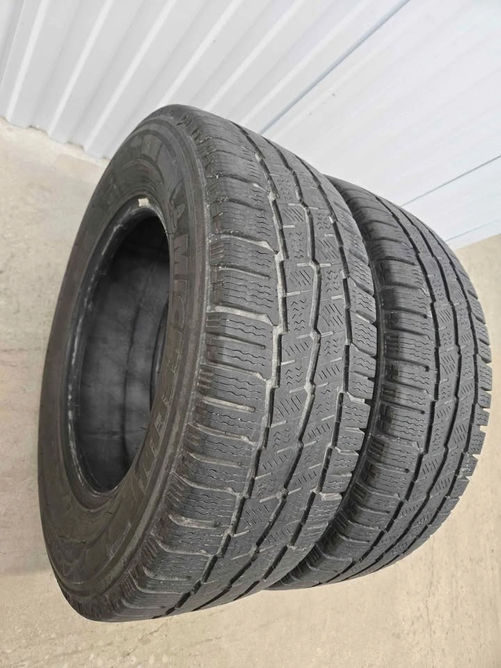 Michelin Agilis Tires 235/65R16C - photo 3