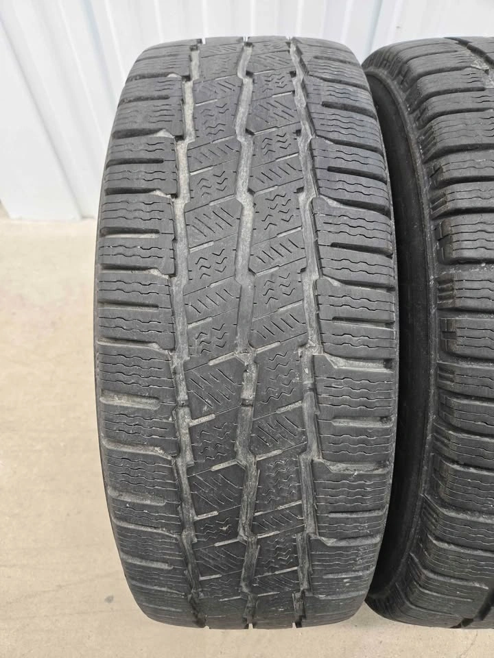 Michelin Agilis Tires 235/65R16C - photo 4