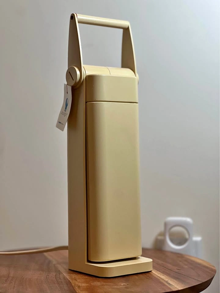 Vintage Daylight Company Compact Folding Lamp (Model U33050)