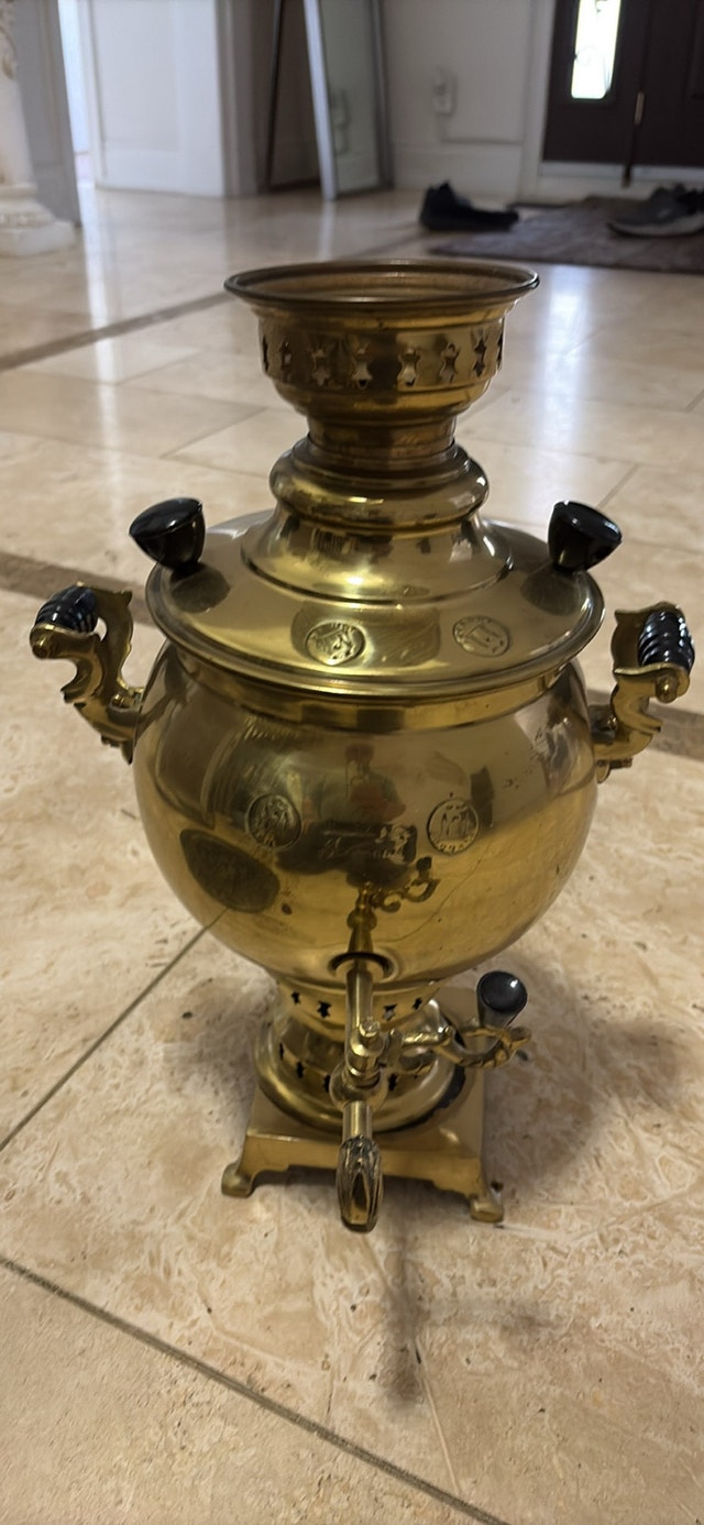Samovar (charcoal)