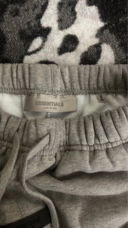 Essentials Short - Size M - photo 2