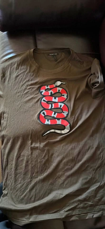 HL T-Shirt Designer Green w/Snake Decal Used Like New Mens Size