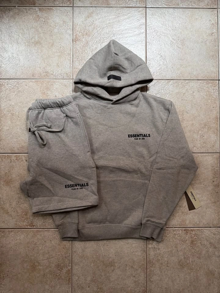 AUTHENTIC Essentials Fear of God Hoodie + Short Sets SS22 - photo 2