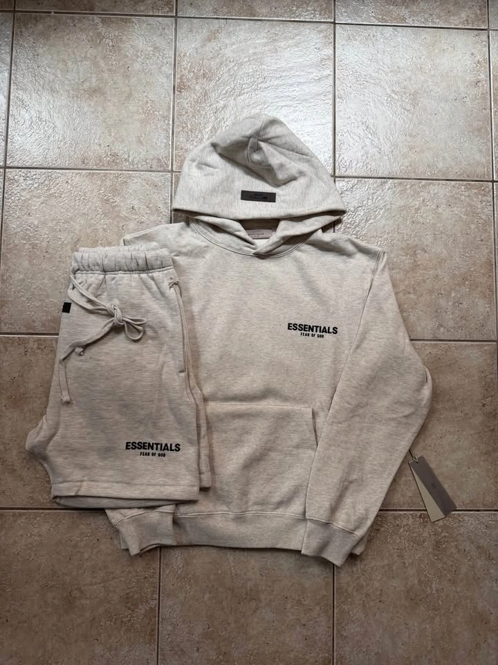 AUTHENTIC Essentials Fear of God Hoodie + Short Sets SS22 - photo 3