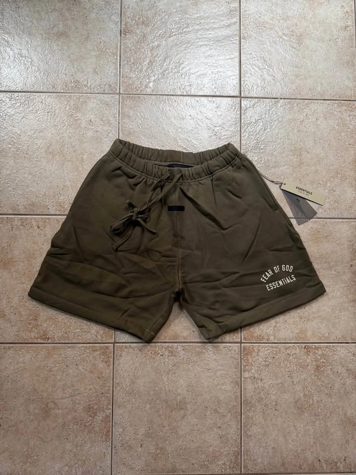 AUTHENTIC Essentials Fear Of God Military Green FW24 Summer Set - photo 3