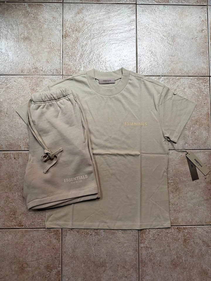 AUTHENTIC Essentials Fear Of God Wheat SS22 Summer Set