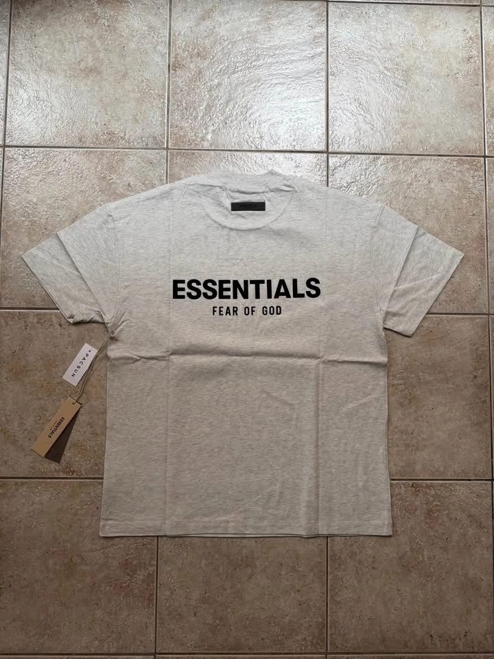 AUTHENTIC Essentials Fear of God T-Shirts SS22 - photo 2