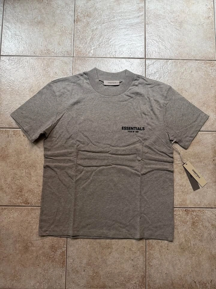 AUTHENTIC Essentials Fear of God T-Shirts SS22 - photo 3