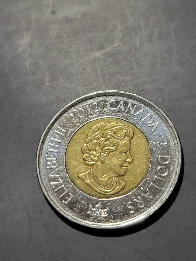 2012 Canadian Toonie - photo 2