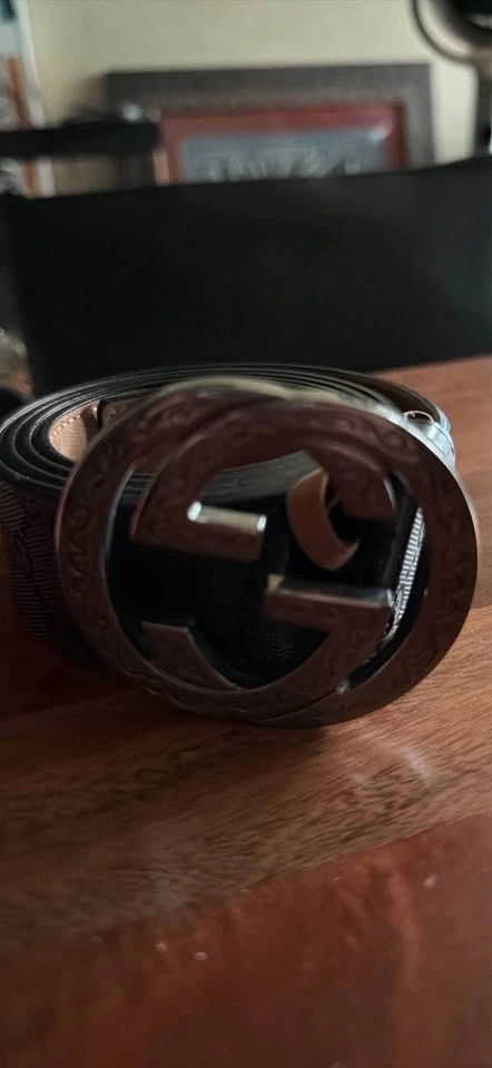 GG Authentic Etched Buckle Imprime' Black Men's Belt Size 42 - photo 2